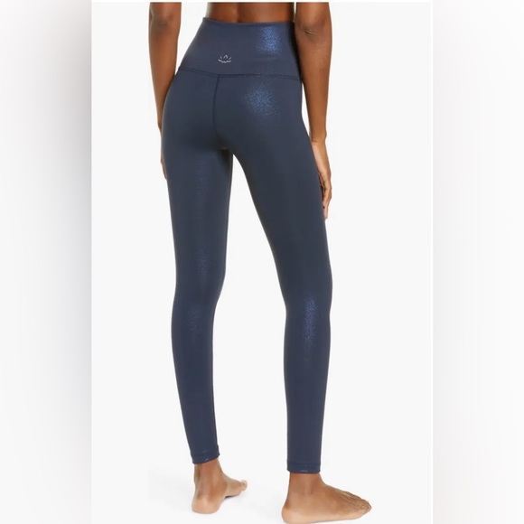 Twinkle High Waist 7/8 Leggings In Nocturnal Navy S - Picture 2 of 11